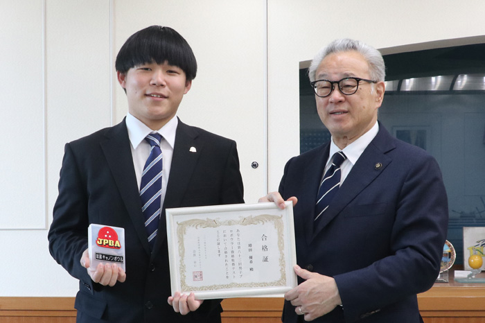 可能性信じ夢つかむ