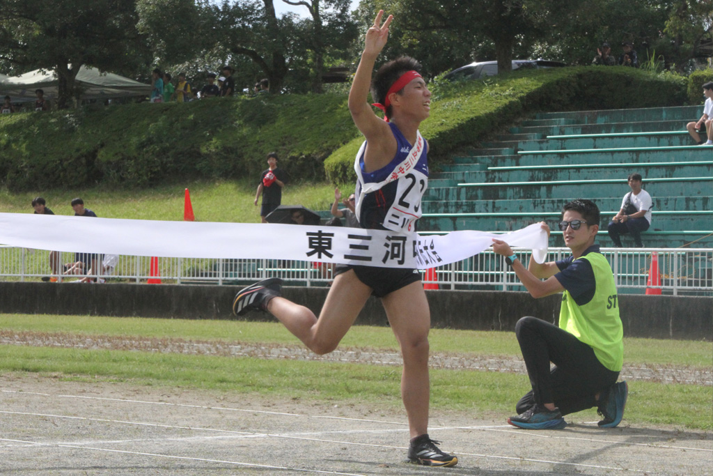 二川男子”次戦”見据え独走V 女子は豊川西部が一騎打ち制す