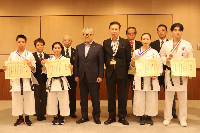 全国大会で５選手入賞 浅井市長に喜び報告