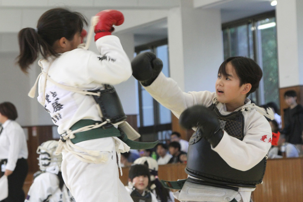 心技鍛えて気迫の「拳闘」