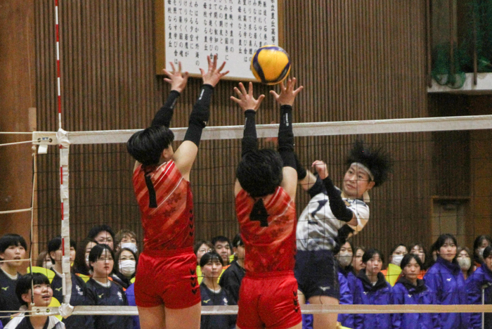 豊橋中央男女V。東三高校バレー選手権。