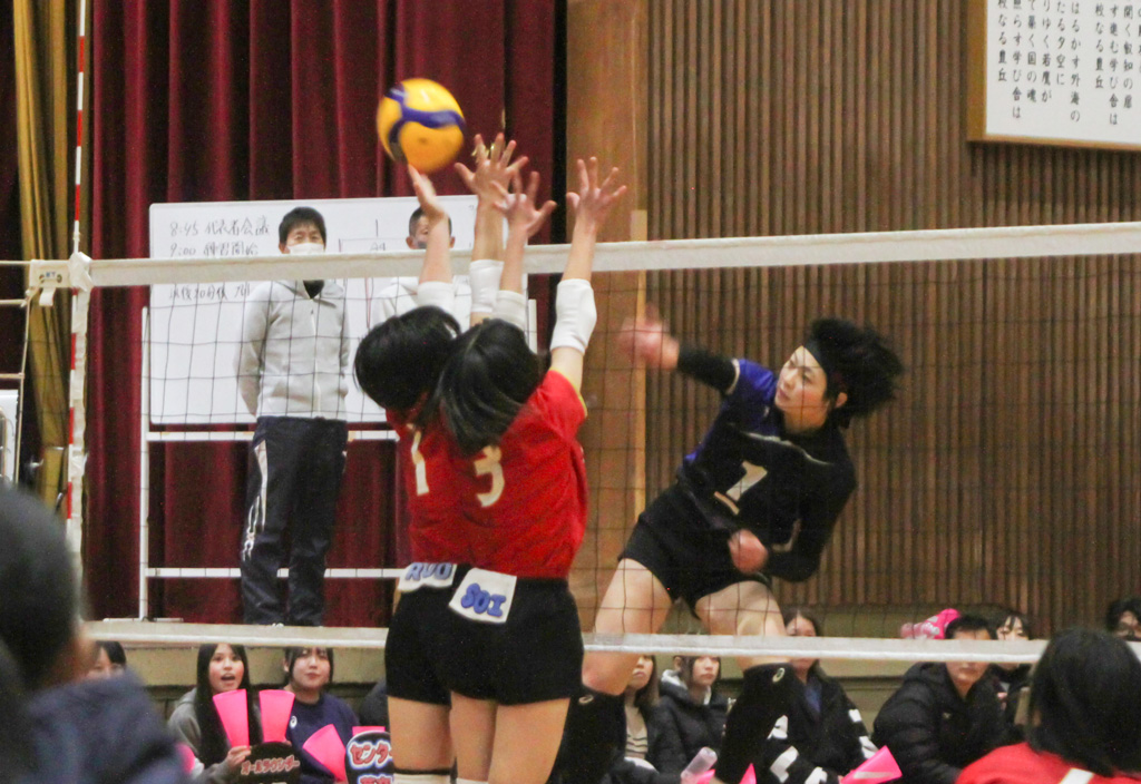 県高校新人バレーボール東三予選　男子／豊橋中央　女子／桜丘