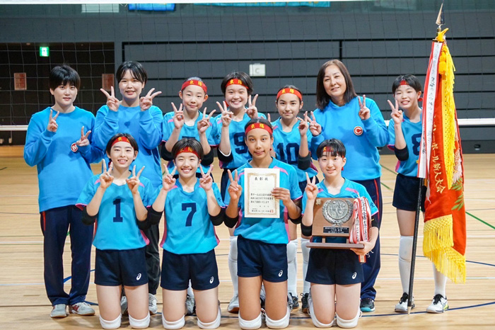 県新人戦女子の部で4連覇を飾った東陽中学