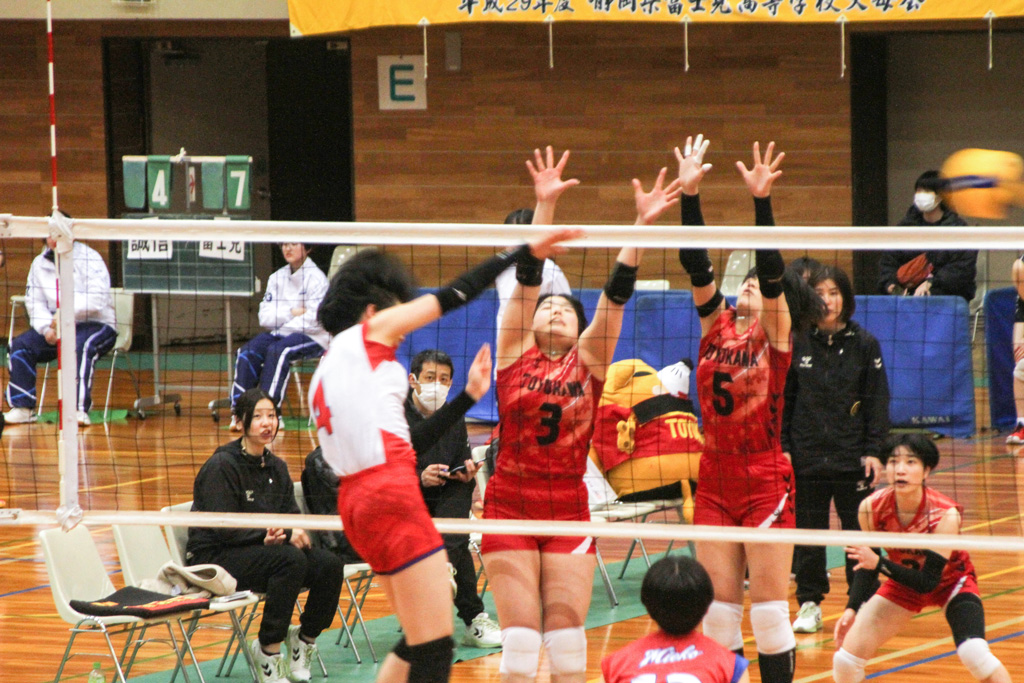 東海高校選抜バレーボール　夏を見据え課題と収穫