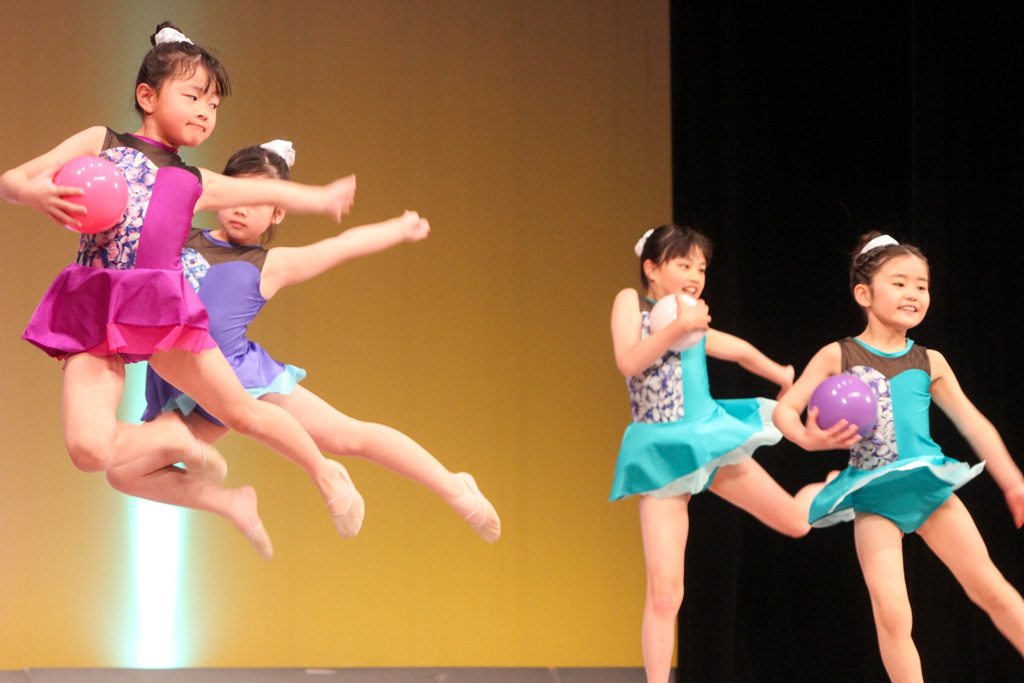 豊橋・上野町教室の子どもたちの演技④