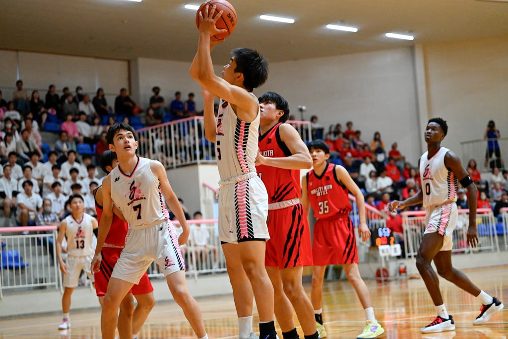 桜丘　きょう頂上決戦へ