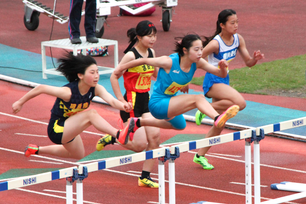 女子100㍍ハードルタイムレース