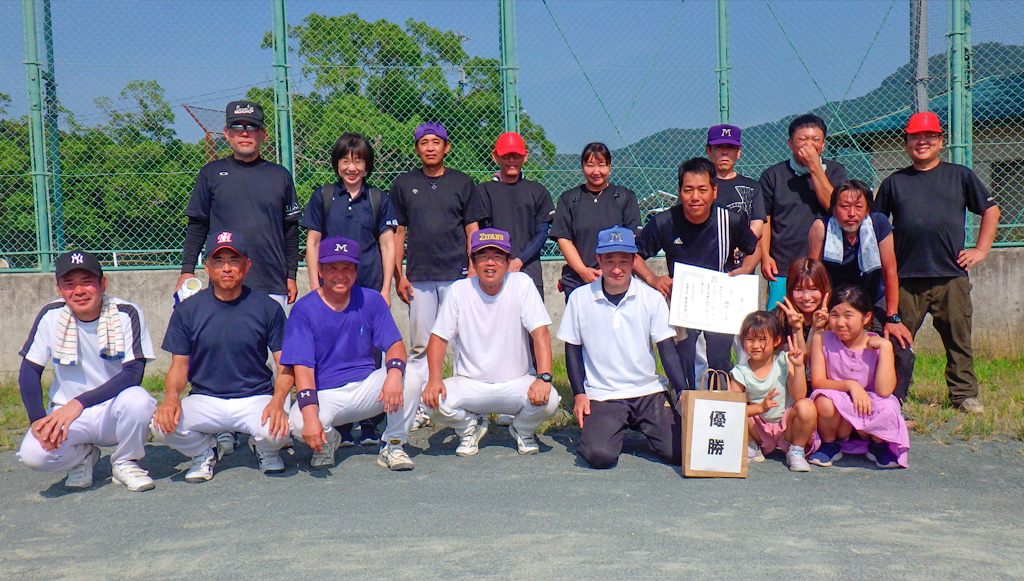 Aゾーン優勝 磯辺校区