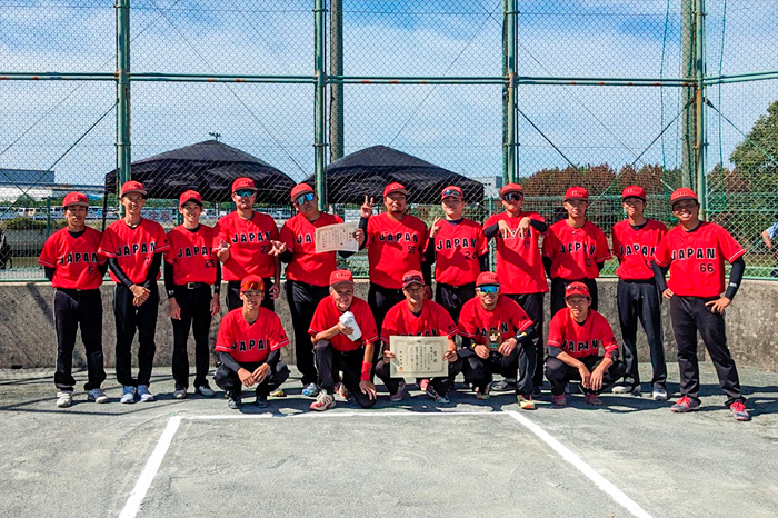 中日新聞社杯ソフトボール（21日、臨海球場）