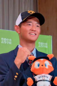 巨人から育成3巡目で指名を受けた松井連太郎捕手=豊橋中央高で