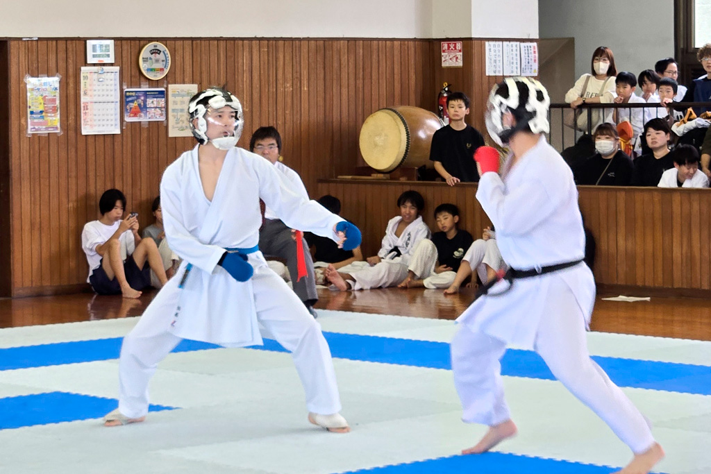 市民スポーツ祭・空手道大会（10月26日、市武道館）