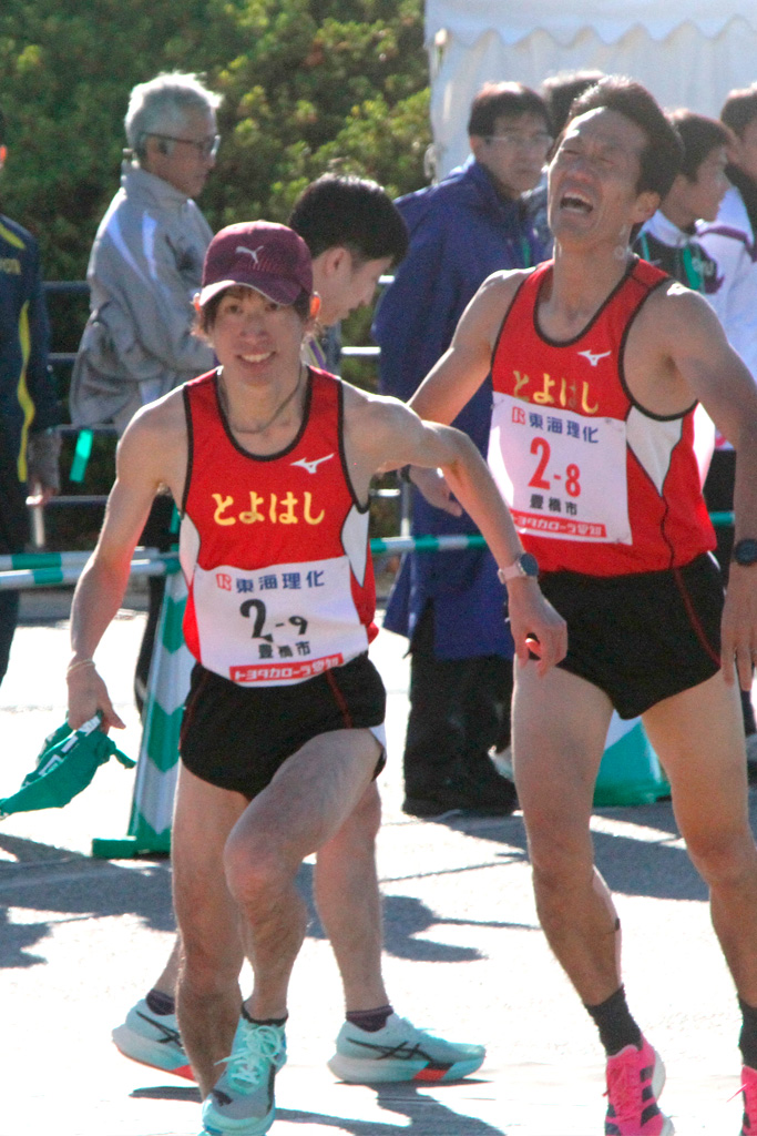 8区河野さんからアンカー山本さんへ