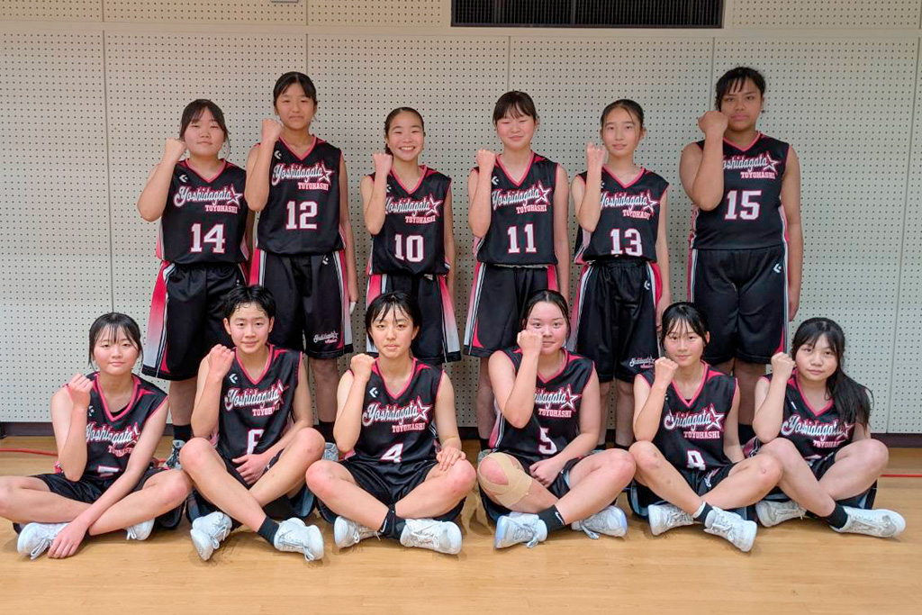 女子優勝　吉田方中学