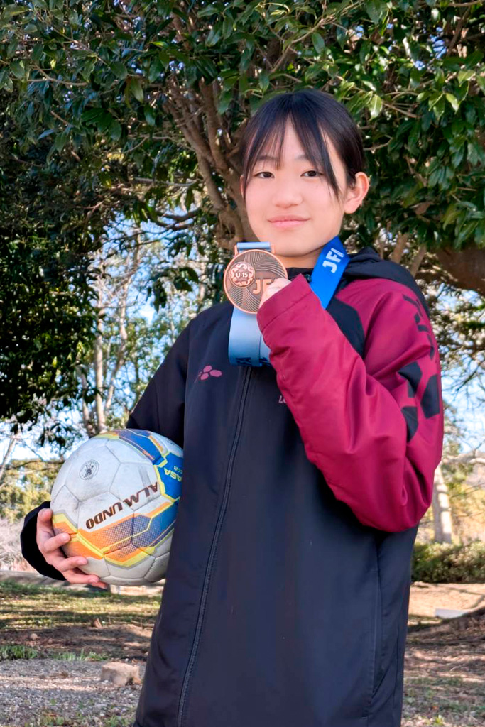 フットサルの女子全国大会で銅メダルを獲得した山下さん