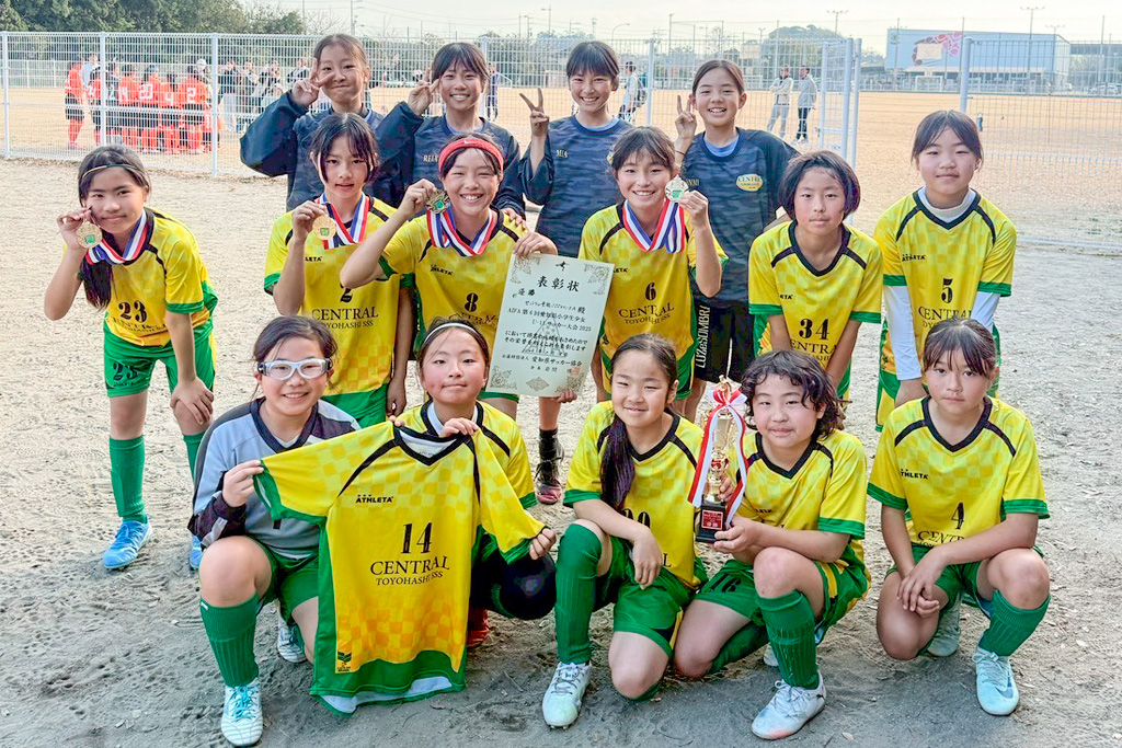 U11県大会で優勝し、東海大会に出場するセントラル豊橋SSSレディース