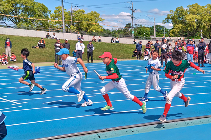 ライバルチームに負けるな　スポーツ少年団運動会