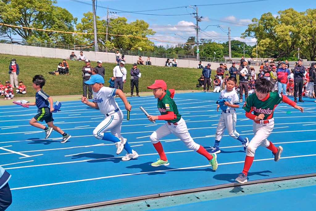 ライバルチームに負けるな　スポーツ少年団運動会