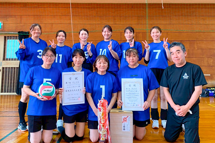 クレスタ開幕戦制す　ママさんバレー チャレンジ5部大会