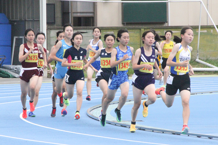 標準突破目指しアスリート躍動