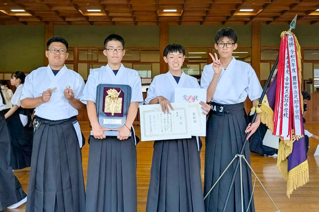 県総体V夏の全国射抜く