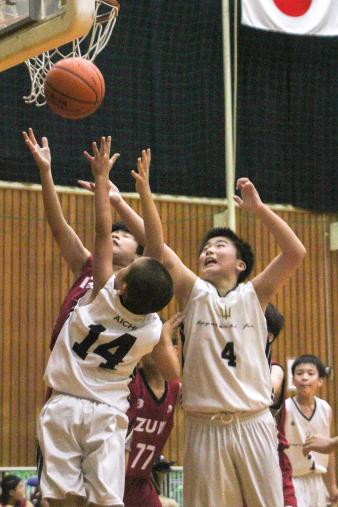 男子Aグループ決勝「FINSーいずみ」戦