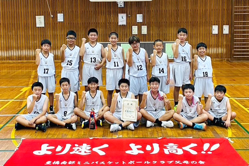 男子Aグループ準優勝　FINSバスケットボールクラブU12