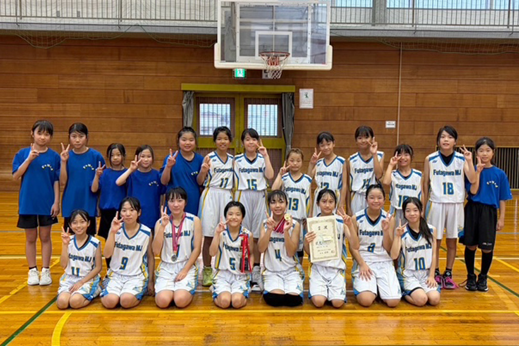 女子Bグループ準優勝　二川M.Jバスケットボールクラブ