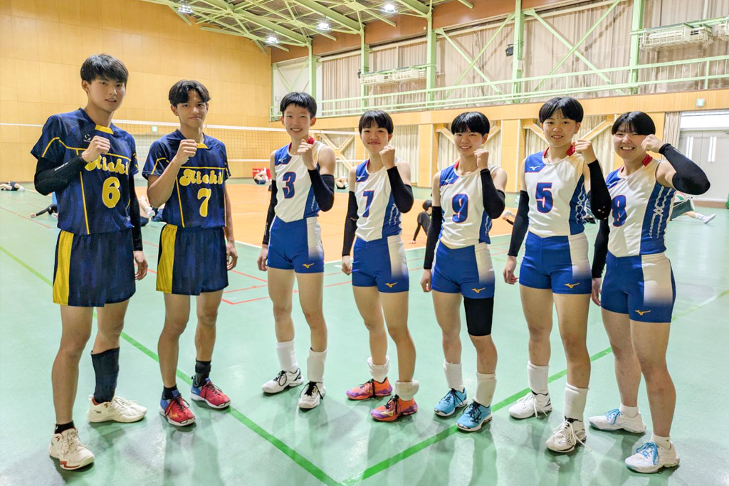 国スポバレーボール豊橋中央から男女7選手